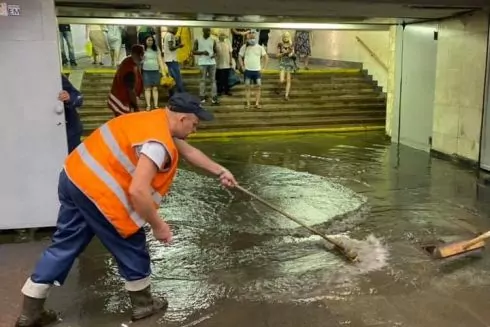 Почему Киев затапливает после каждого дождя и что с этим делать: объясняет эксперт