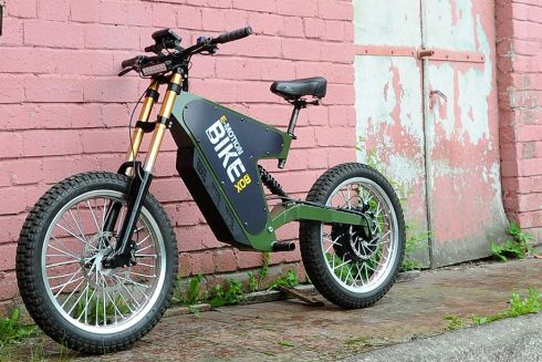 Украинский бренд Bayka собирает электробайки и передает на фронт