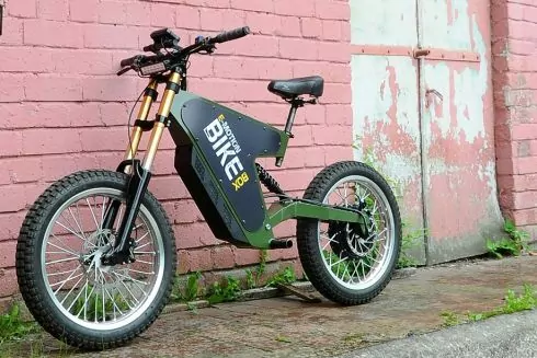 Український бренд Bayka збирає електробайки та передає на фронт