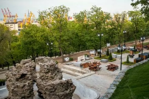 В Одесі відкрили новий парк поруч з Потьомкінськими сходами