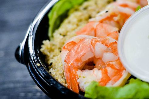 Діма Борисов відкрив на Майдані ресторан з ролами і боулами