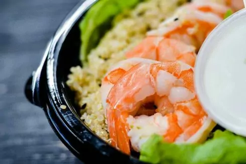 Дима Борисов открыл на Майдане ресторан с роллами и боулами