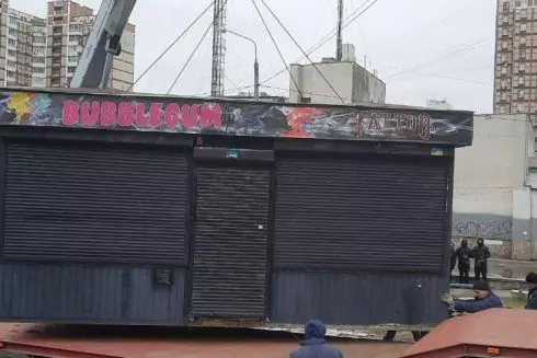 Кияни хочуть прибрати МАФи з переходів і заборонити продавати там алкоголь &ndash; опитування