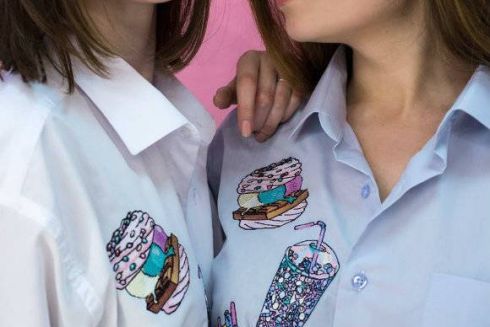 От создателей: Киевская марка джинсов и рубашек с вышивкой