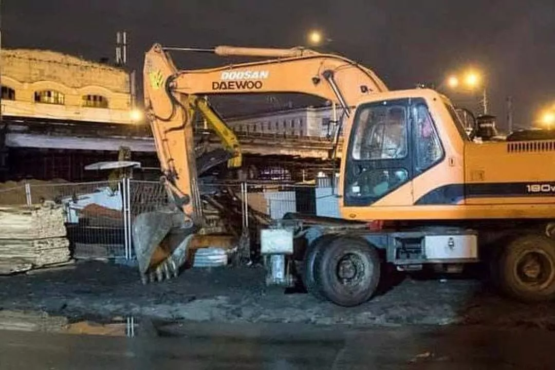 Фото дня: У Києві почався ремонт Шулявського мосту