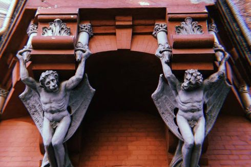 В Замке Барона на Ярославовом Валу проведут винтажный маркет