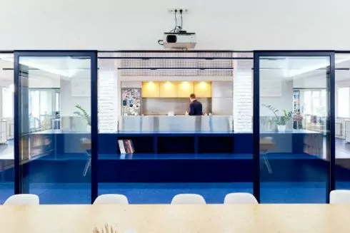 Робоче місце: Офіс digital агентства Aimbulance