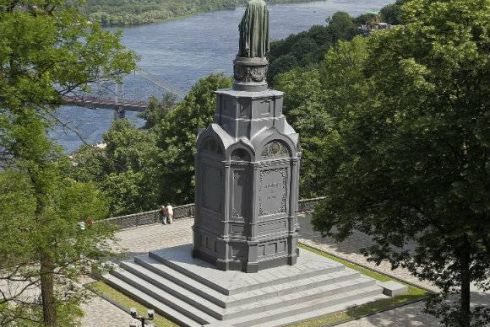 Як виглядає парк &laquo;Володимирська гірка&raquo; після реконструкції