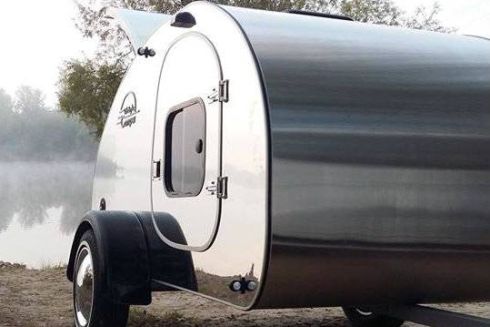 Від творців: Як українці створюють стильні будиночки на колесах