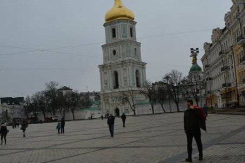 Было/стало: Софийскую площадь очистили от машин