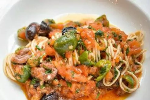 Лучшее за неделю: местная марка курток-спальников и лайфхаки, что готовить в пост