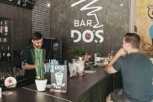 Як виглядає фудкорт Khreschatyk Food Fest у дворі Київпроекту