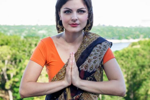 Христина Бондаренко розповідає про дитинство в Індії