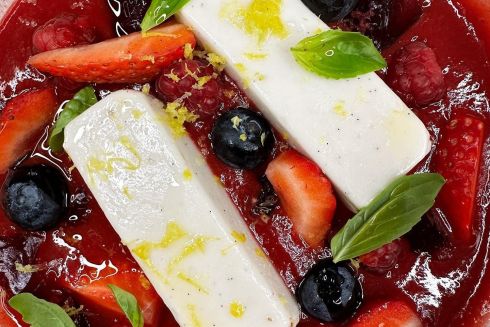 Команда українських рестораторів відкрила бістро на Канарських островах