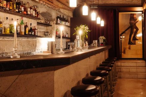 На Пушкінській відкрився бар KISA: там подають коктейлі, присвячені легендарним київським наливайкам