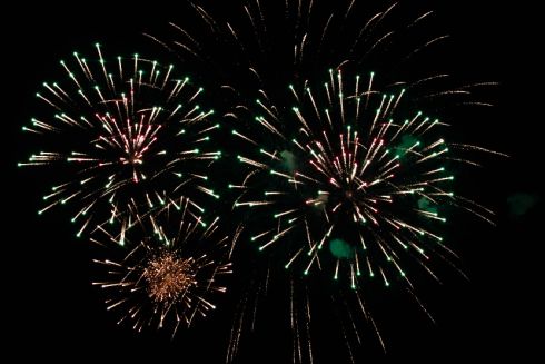 В Україні заборонили салюти і феєрверки