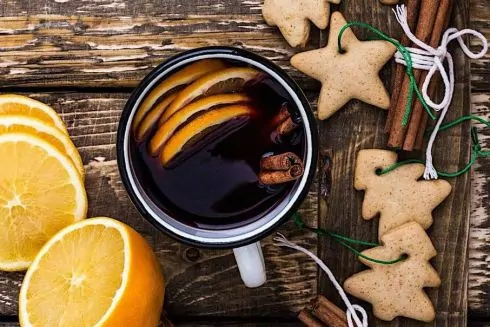 Де пити глінтвейн, пунш і грог у Києві