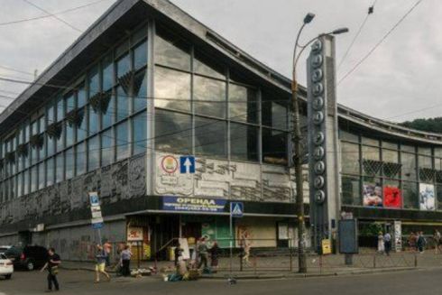 Фуд-корт і концертний майданчик: Як зміниться Житній ринок після реконструкції