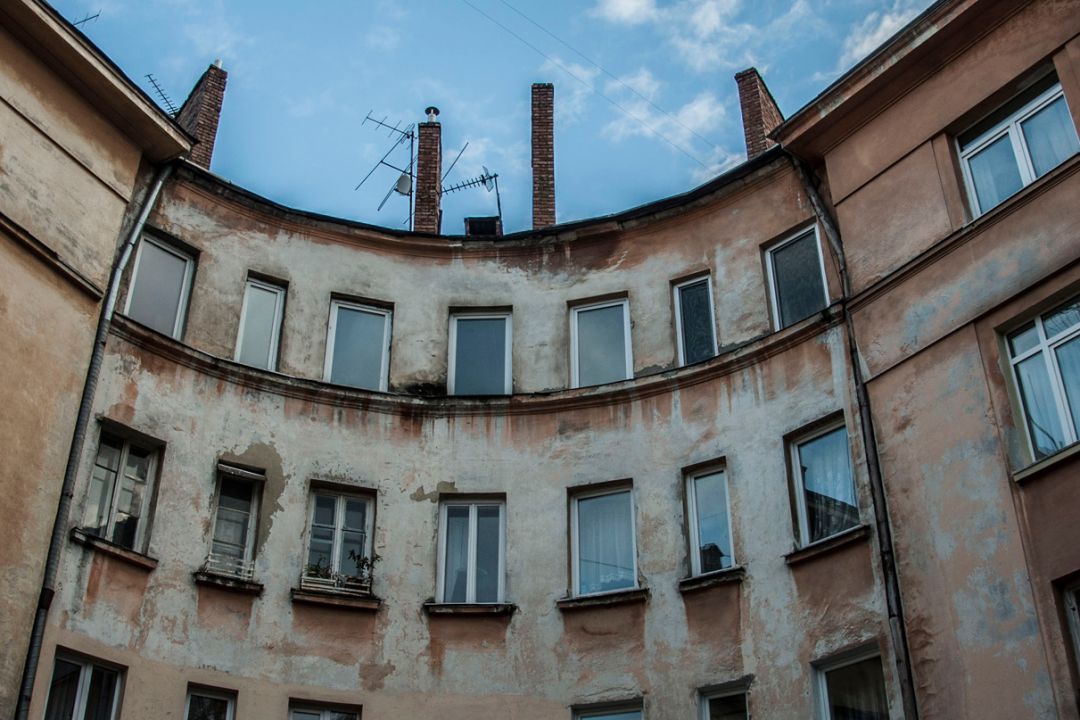 У Львові росіяни зруйнували будинок-пам'ятку модернізму: Ось його історія