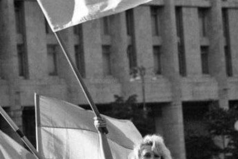 &ldquo;Брати Гадюкіни&rdquo;, Путін і &ldquo;Мрія&ldquo; над Майданом: Як у різні роки у Києві відзначали День Незалежності