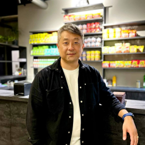 Вторая жизнь "Ариранга": Основатель одного из самых старых корейских ресторанов Киева – об открытии в новом формате