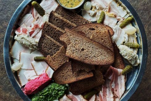 На Ярославовом Валу открылся украинский ресторан "Чакры"