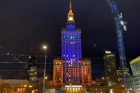 Польща може повністю припинити допомогу українцям з 2024 року