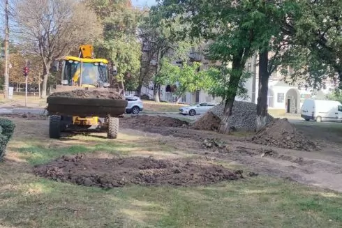 На місці МАФів на Куренівці створюють &ldquo;найдовший сквер&rdquo;: що там буде