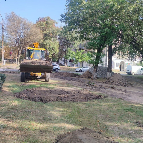 На місці МАФів на Куренівці створюють “найдовший сквер”: що там буде