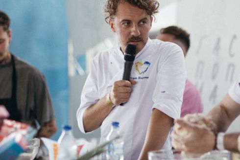 Євген Клопотенко провів громадські обговорення про майбутнє "Житнього ринку": Ось головні ідеї учасників дискусії