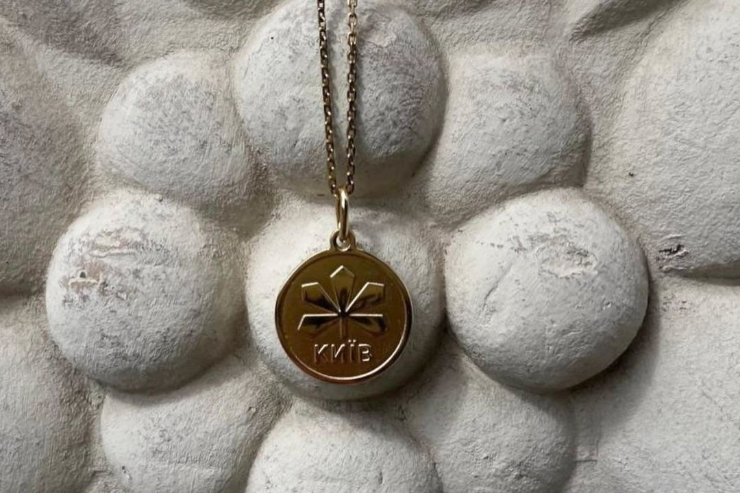 7 українських брендів, що створюють речі з символікою Києва
