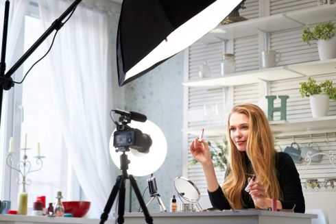 7 студій у Києві, де можна записати подкаст