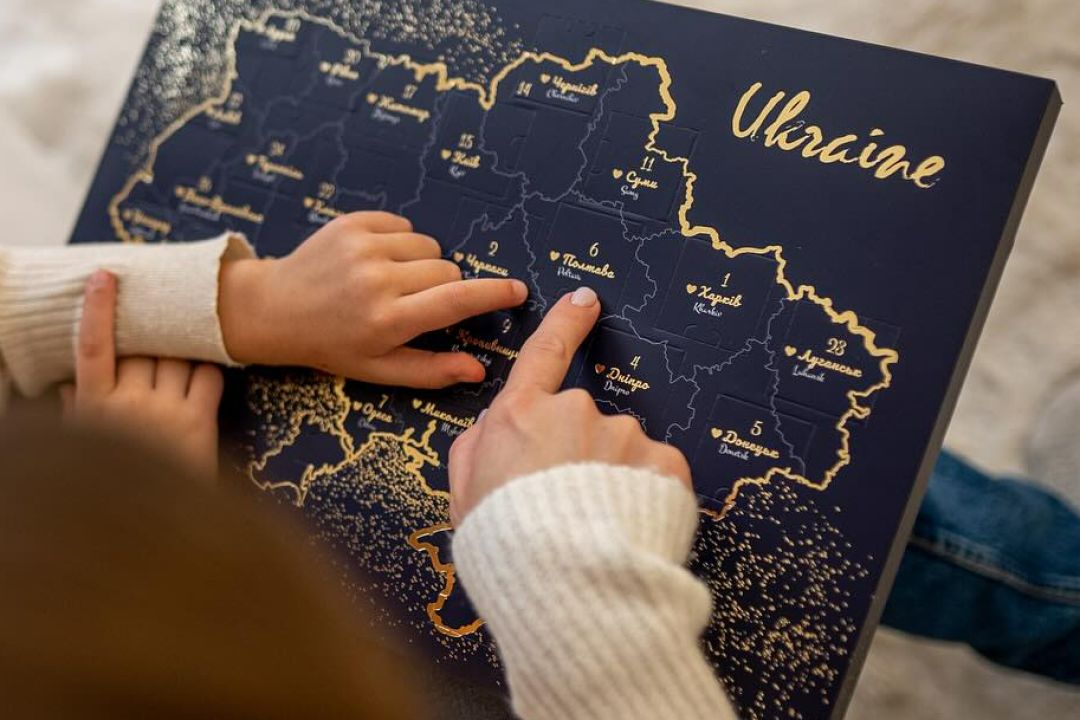 15 адвент-календарів українських виробників: солодощі, косметика, книжки та розваги