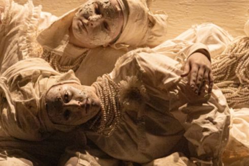 Топ-12 київських вистав, на які варто піти у театр