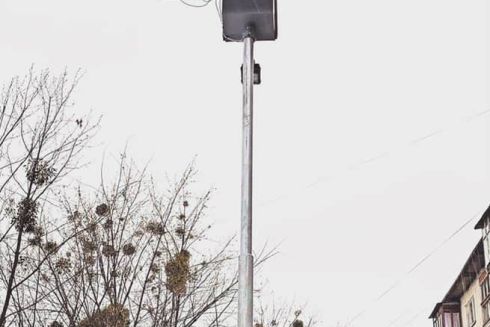 На Воскресенці встановили ліхтарі з сонячними панелями