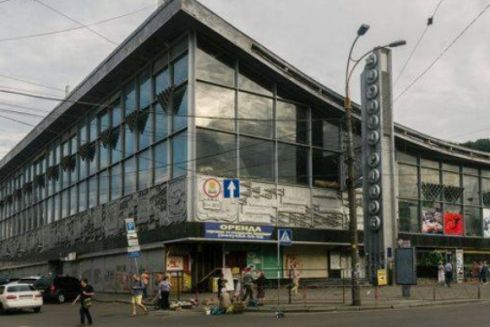 Житній ринок хочуть віддати в оренду – Що про це думають бізнесмени, ресторатори й активісти