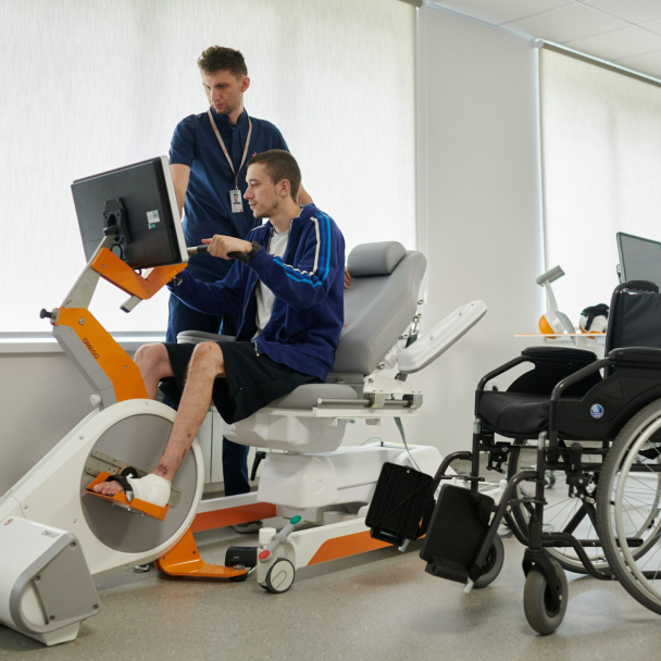 Досвід Львова: Як у місті створюють сучасні центри реабілітації та адаптації військових