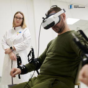 VR, іпотерапія, відновлення через мистецтво: Інноваційні методи реабілітації військових в Україні