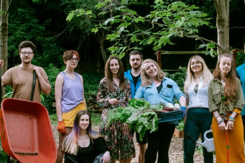 На старому місці: Як львів'яни перетворили закинутий сад на міський город