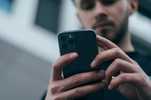 Як залишатися на зв'язку під час вимкнень світла &ndash; поради Мінцифри