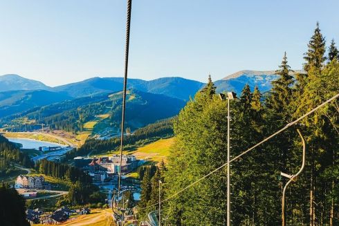 Літній відпочинок у Карпатах 2024 від Буковелю до Квасів