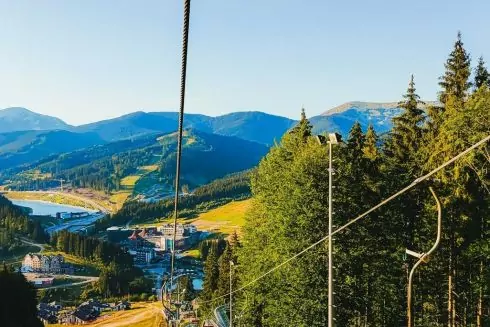 Літній відпочинок у Карпатах 2024 від Буковелю до Квасів