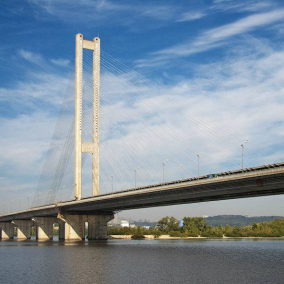 В Киеве на день перекроют Южный и Северный мосты