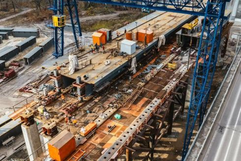 Коли відновлять рух “синьою гілкою” метро – генпідрядник назвав дату