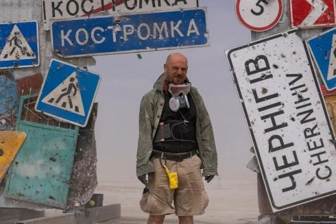 Україна презентувала на Burning Man скульптуру Олексія Сая I&rsquo;m Fine &ndash; Її зібрали з предметів, пошкоджених російськими кулями і ракетами