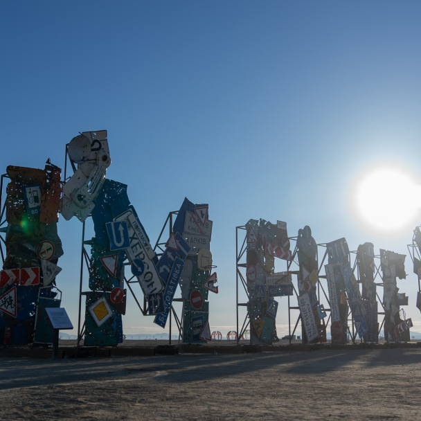 На Burning Man лунає повітряна тривога з українських міст