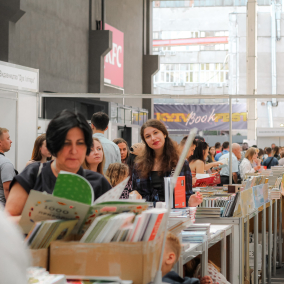 Куди піти у Києві 6-8 вересня: KyivBookFest, благодійний Кураж і Веган Вікенд