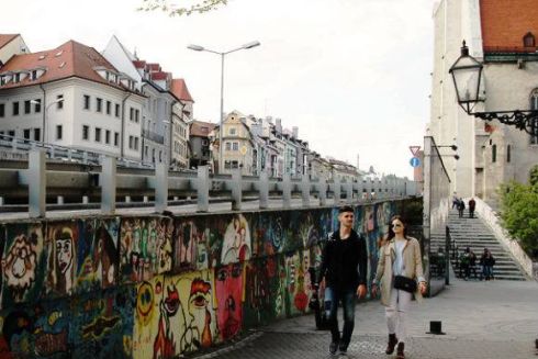 Де їсти, пити і розважатися в Братиславі