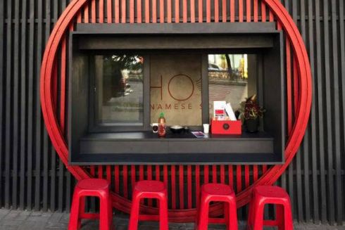 На Печерске открылась точка с вьетнамской едой