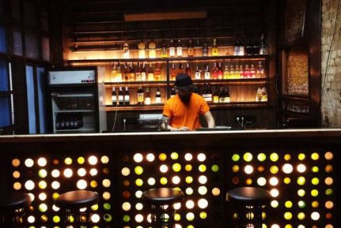 На месте &laquo;Дивана&raquo; открыли бар &laquo;Склад&raquo;